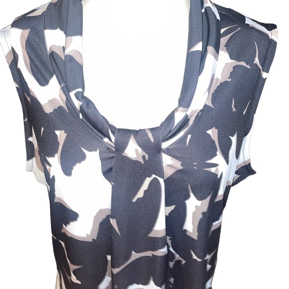 Larry Levine blouse - Picture 5 of 7